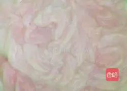 Illustration of how to make dry pot fat intestines 1