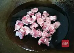 Illustration of how to make radish and pork ribs soup 2