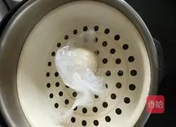 Illustration of how to make minced green pumpkin buns 7