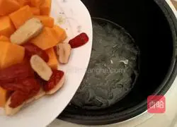 Recipe for Red Date, Pumpkin and Tremella Soup 9