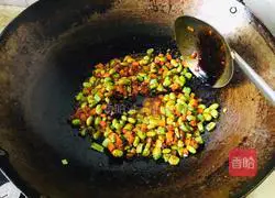 Illustration of making braised noodles 7