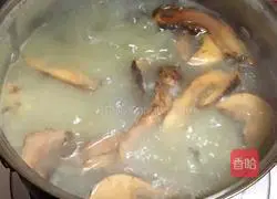 Illustration of how to make matsutake chicken soup 5