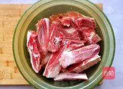 Stewed mutton Illustration of how to make powder soup 1