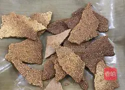 Illustration of how to make nut tiles 10