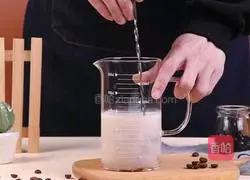 Illustration of how to make Xueding Cocoa Milk Tea 2 