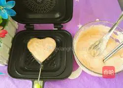 Watermelon milk pancakes (heart-shaped) illustration 12