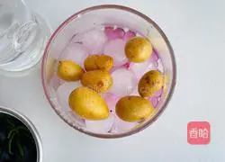 Huangpibobo sparkling water Practice illustration 4