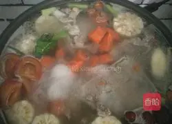 Corn and carrots Illustration of how to stew pork ribs (induction cooker) 6