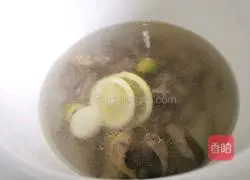 Lemon Olive Pigeon Soup Recipe Illustration 6