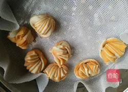 Illustration of how to make two-color steamed buns 14