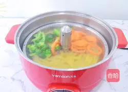 Illustration of how to make steak-covered pasta 6