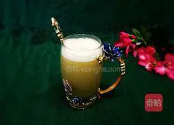 Illustration of how to make raw watermelon rind drink 10