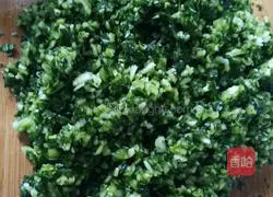 Illustration of how to make mushroom and rapeseed buns 3