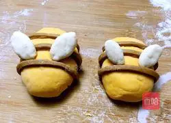 Little Bee Steamed Bun Recipe Illustration 7