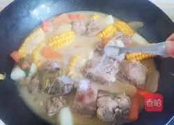 Corn Spare Ribs Soup Recipe Illustration 12