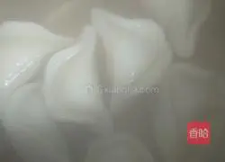 Illustration of how to make sugar-wrapped pimples 7