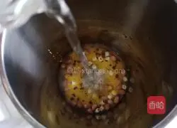 Illustration of how to make healthy grain rice paste 4