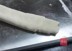 Hand-rolled dough - Illustration of how to make magical flour 7