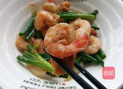 Illustration of how to make fried shrimps with green onions 6