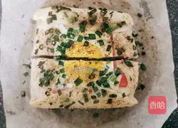 Illustration of how to make green onion hand cakes 12