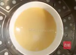 Illustration of how to make egg custard 6