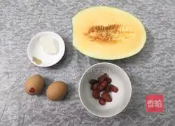 White Jade Honeydew Soup Recipe Illustration 1