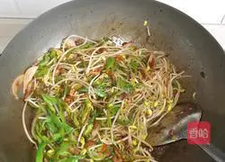 Stir-fried shredded pork.Illustrations of winter recipes 4
