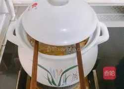 Illustration of how to make pumpkin and white fungus soup 5