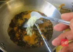 Illustration of making slurry water surface 7