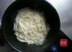 Illustration of Shanghai Yangchun Noodles 10