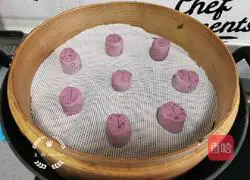 Illustration of how to make purple potato and red date steamed buns 10