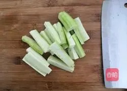 Cordyceps Flower Luffa Lean Meat Soup Recipe Illustration 11