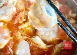 Illustration of how to make tomato fish fillet soup 9