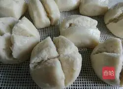 Illustration of how to make steamed buns with fermented rice and rice blossoms 10