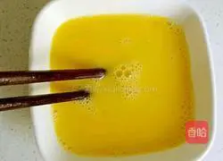 Illustration of how to make sweet steamed buns fried in a dry pot 3