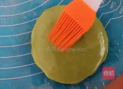 Illustration of how to make colorful spring cakes 4