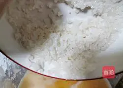 Illustration of how to make pumpkin rice soup 9