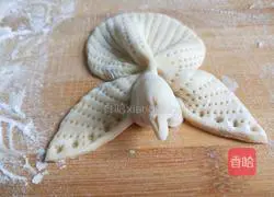 Milk-flavored bird steamed buns recipe 12