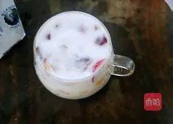 Illustration of how to make cherry oatmeal yogurt cup 10