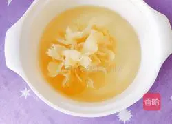 Apple Tremella Soup Recipe Illustration 2