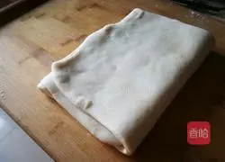 Illustration of how to make brown sugar meringue cake 8