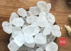 Tremella fungus and red dates Illustration of how to make wolfberry beauty soup 7