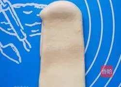 Illustration of how to make chive cheese buns 8