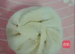 Illustration of how to make mushroom and pork buns 9