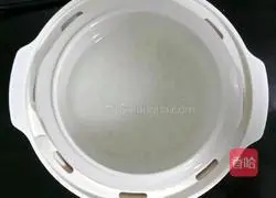 Luffa Illustration of how to make shrimp porridge (baby food supplement) 3