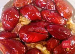 Therapeutic formula red dates, peanuts and walnut juice recipe illustration 3