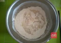 Illustration of how to make holiday cake pattern steamed buns 2