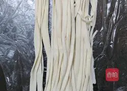 Illustration of how to make beef noodles 6