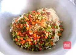 Illustration of how to make colorful Ding Ding noodles 6