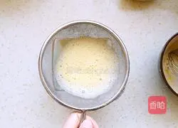 Illustration of how to make shrimp and egg custard 3